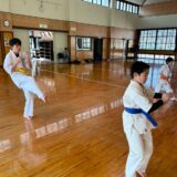 勇気を振り絞って挑戦する