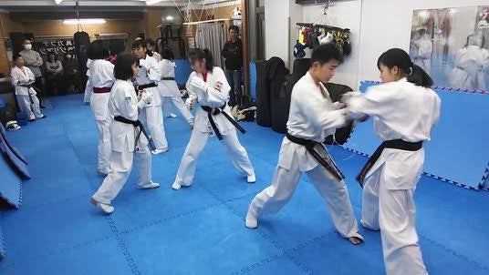 道上塾長の昔話28〜空手の本を読む