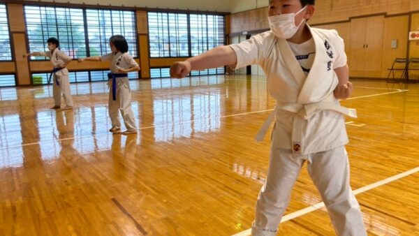 日本空手道 友絆塾 2021年春季昇級審査会