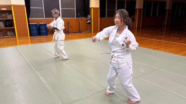 長く険しい道のり