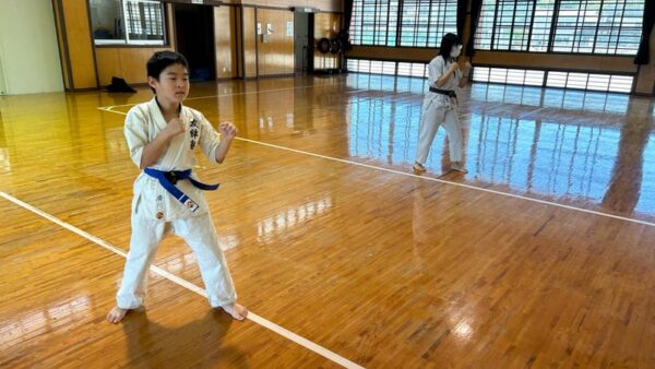 短所も長所も稽古する