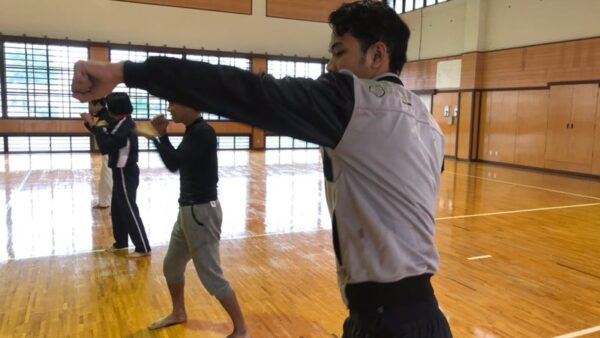 日本空手道 友絆塾の挑戦