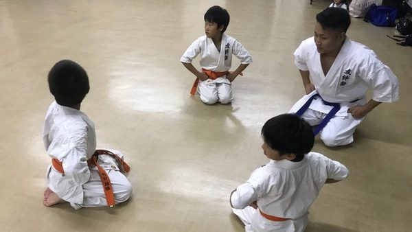 白いオバちゃんのオッパイのお化け