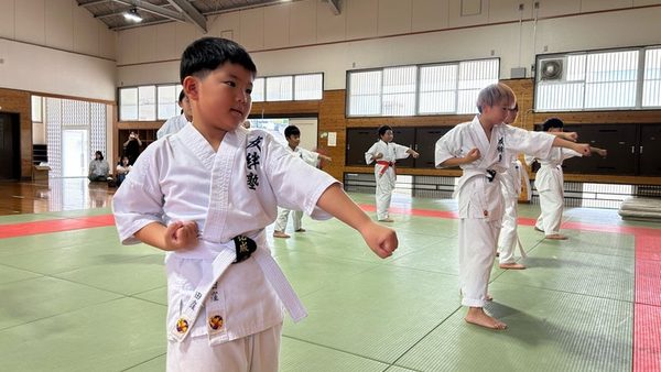日本空手道 友絆塾 2026年秋季昇級審査会
